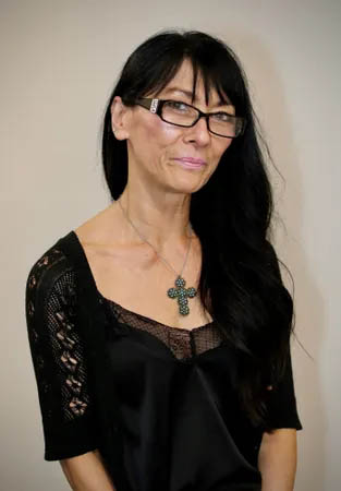 Sheri Rushford, Office Manager